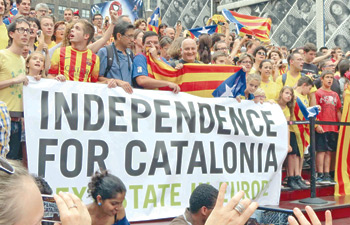 Katalanların bağımsızlık girişimine ret