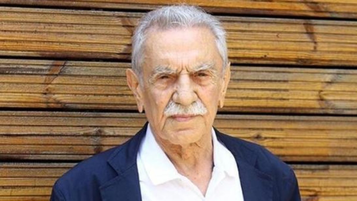 Aydemir Akbaş kimdir?