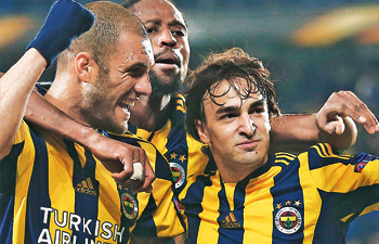 Fenerbahçe adını ikinci tura yazdırdı