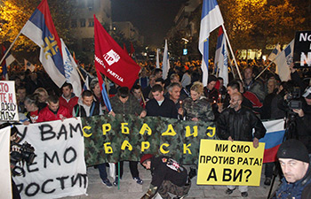 Karadağ’da NATO karşıtı protesto