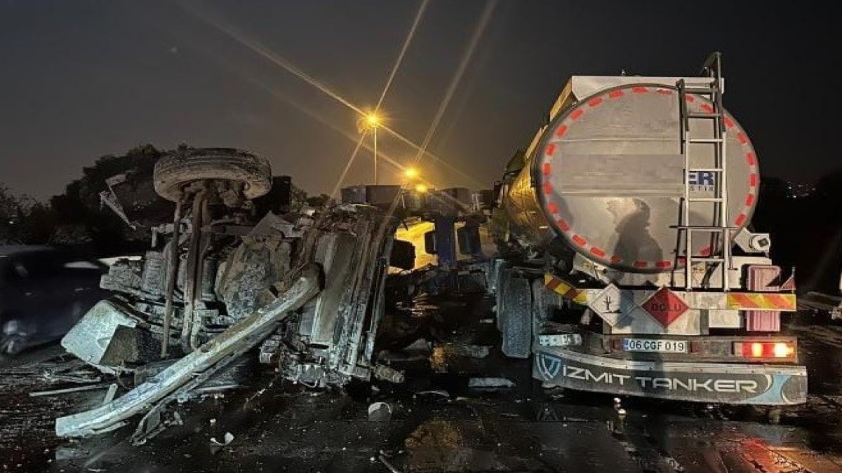 Mersin'de tırla tanker çarpıştı: 1 ölü, 1 yaralı