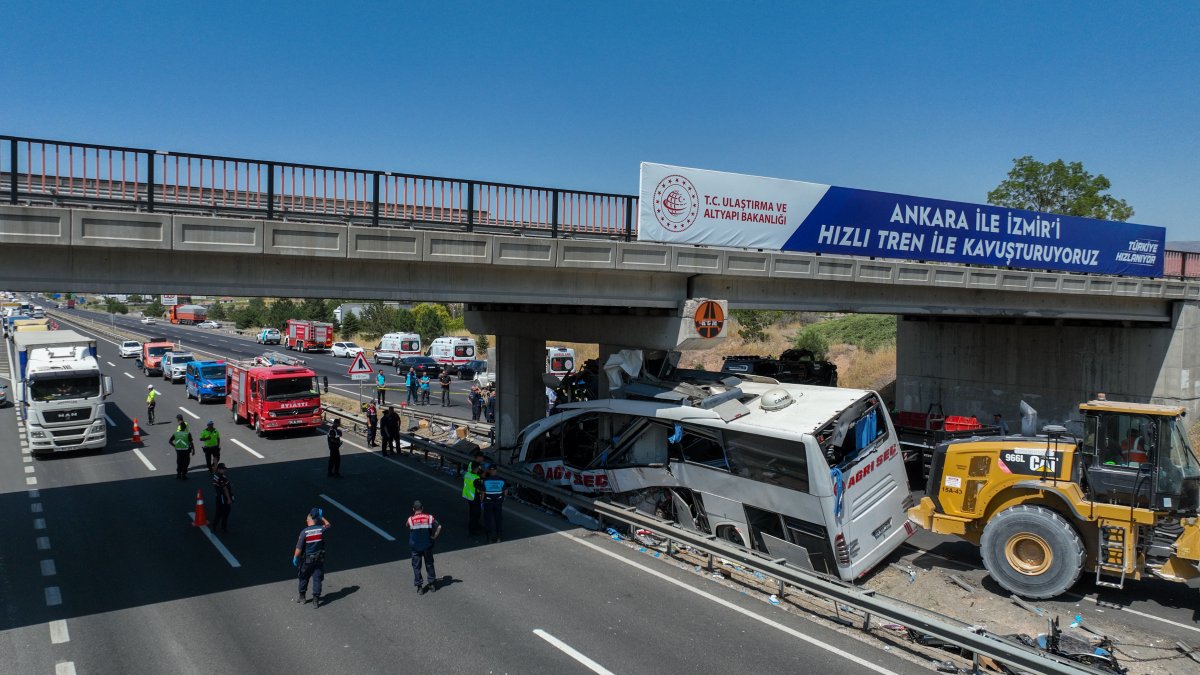 Ankara'daki otobüs faciasında ölü sayısı 11’e çıktı