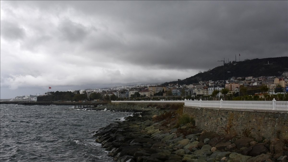 Samsun'un doğu kesimlerinde kuvvetli sağanak uyarısı