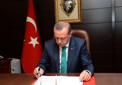 Erdoğan, beklenen yasayı onayladı