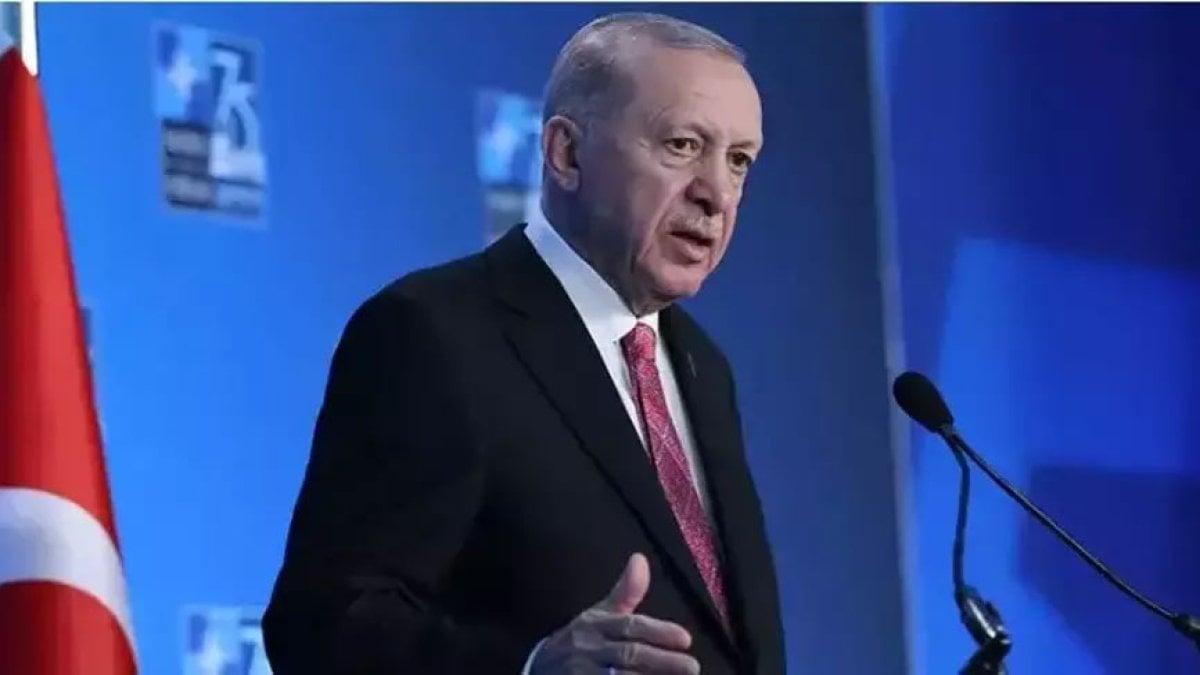 Erdoğan'dan asgari ücret zammı açıklaması 'Enflasyonun üzerinde muamele edeceğiz'