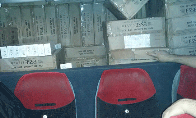"Yolcu otobüsünde" 70 bin paket sigara ele geçirildi