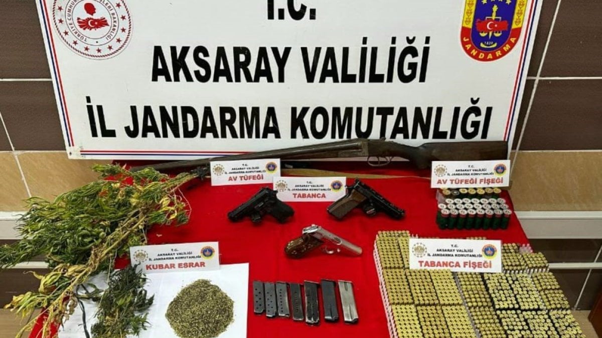 Jandarmadan uyuşturucu ve kaçak silah operasyonu