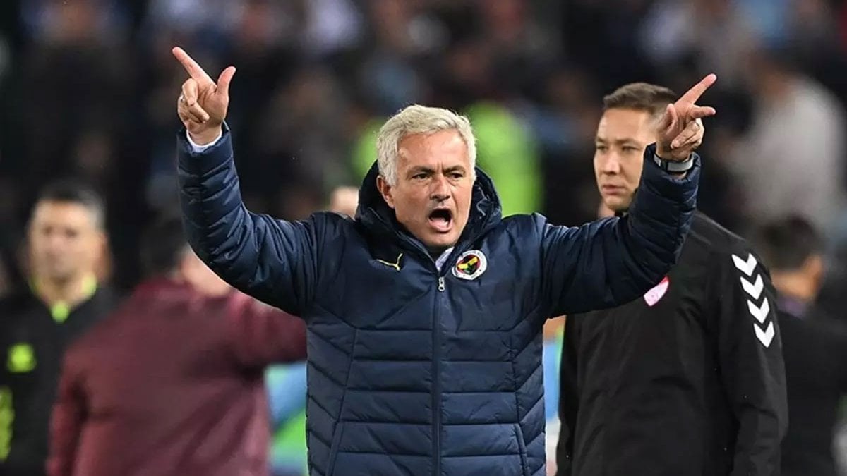 Jose Mourinho İstanbul’dan ayrılıyor. Nedeni ortaya çıktı