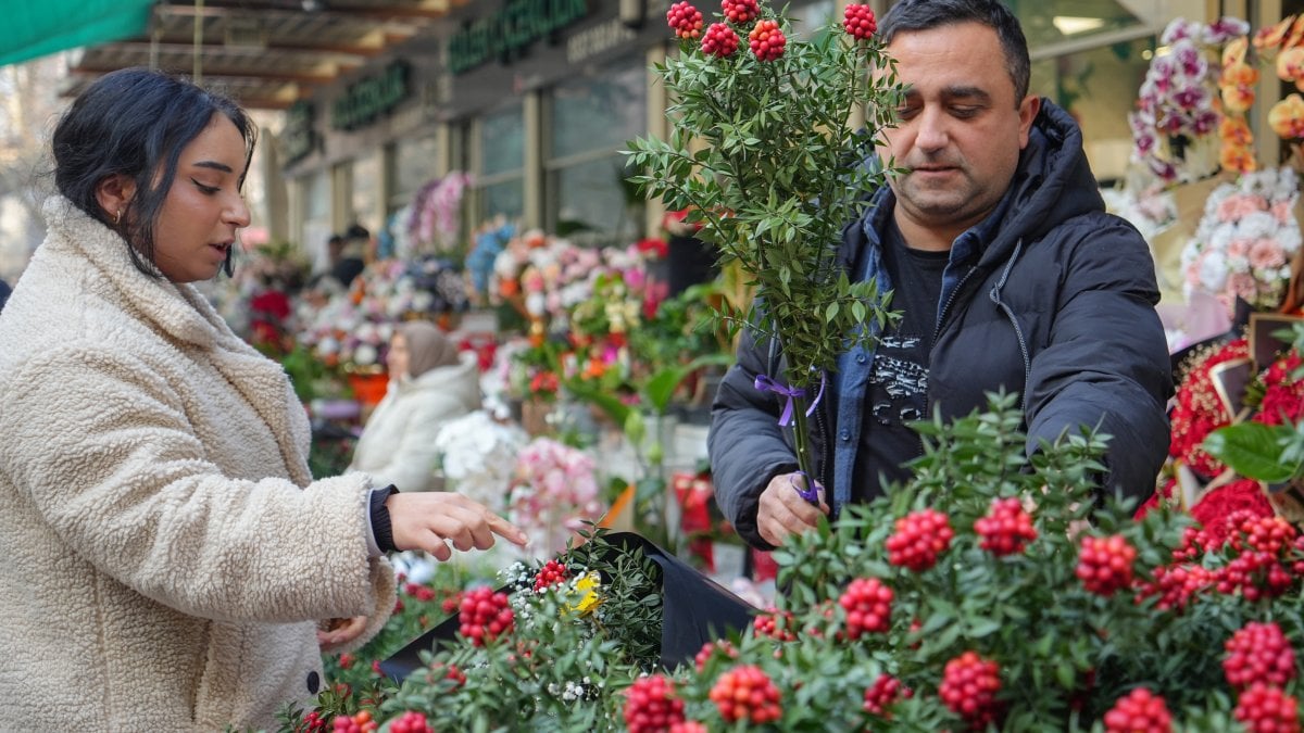 Yılbaşı yaklaştı kokinaları raflarda