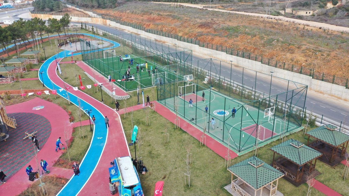 İstanbul Tuzla İçmeler'de Yeni Spor Parkı Açıldı! Sakinlere Hızlandırılmış Yaşam Alanı