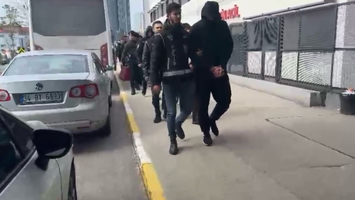 İstanbul'da Şok! Sahte Sağlık Raporu Çetesi Yakalandı: Rapor Başına 100 Bin Lira! Hastane Skandalı Ortaya Çıktı