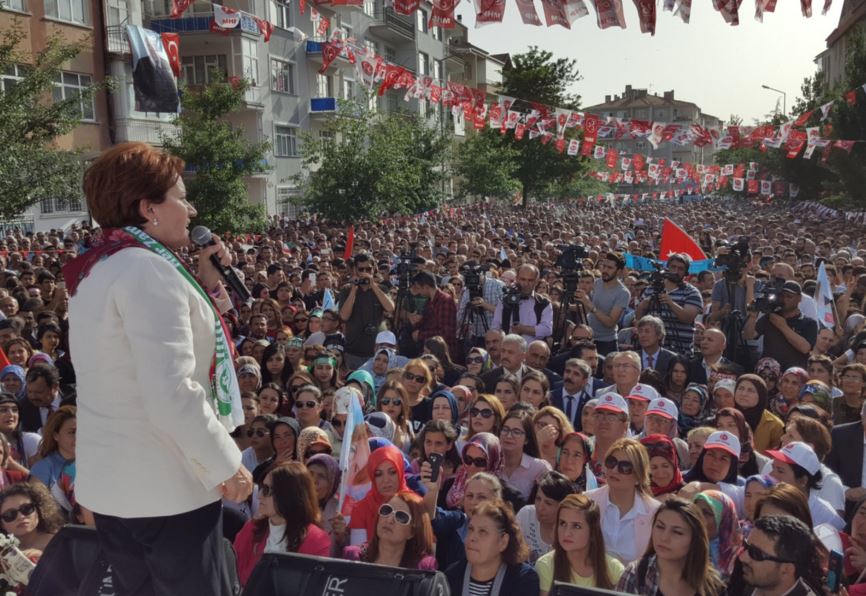 Akşener Kırşehir'den seslendi