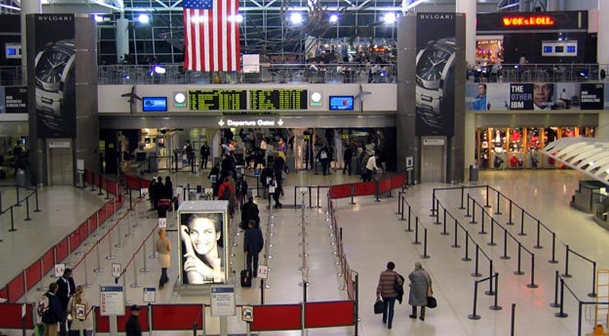 JFK Havalimanı’nda bomba paniği