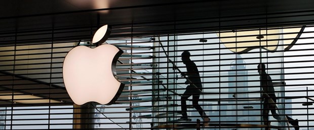 Apple'ı hack'leyene 200 bin dolar