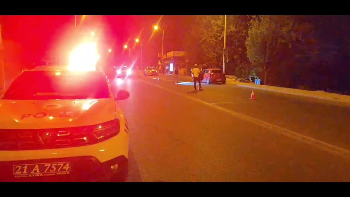 Diyarbakır kan gölüne döndü: 2 kişi öldü, 1'i ağır 5 kişi yaralandı