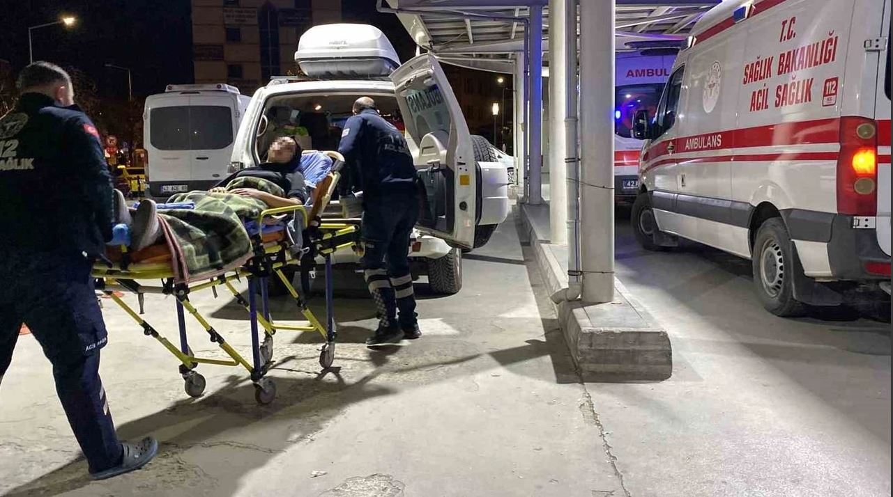 Konya’da kafede bıçaklı kavga: 1 yaralı