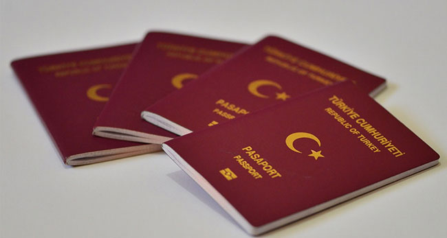 Yeni pasaportlar geliyor