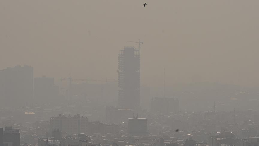 Hava kirliliği yüzünden okullar tatil edildi