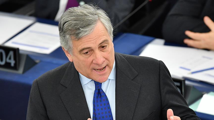 AP'nin yeni başkanı Tajani oldu