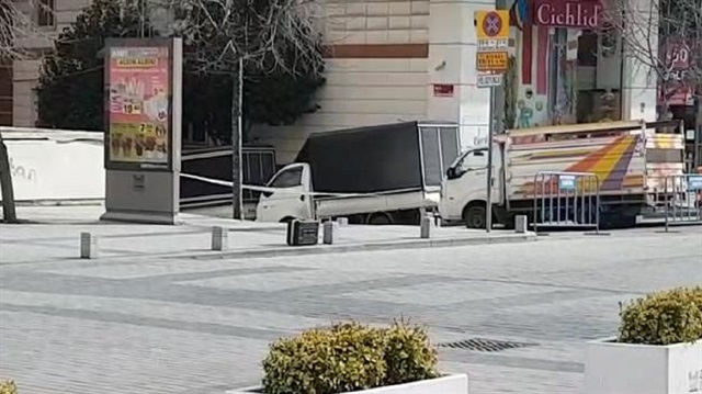 Zeytinburnu'nda şüpheli çanta alarmı