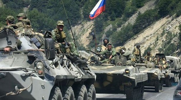 Suriye'de 2 Rus askeri öldü