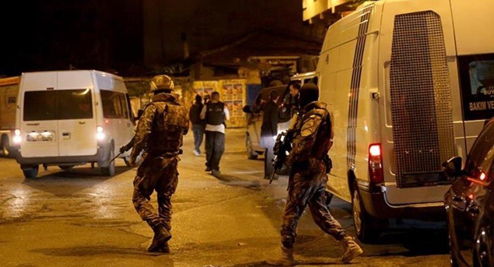 İstanbul'da IŞİD operasyonu: 25 gözaltı