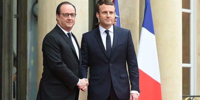 Macron görevi Hollande'dan devraldı