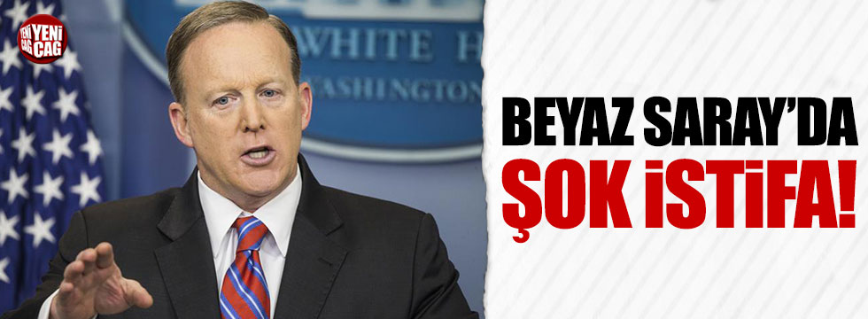 ABD Beyaz Saray Sözcüsü Sean Spicer istifa etti