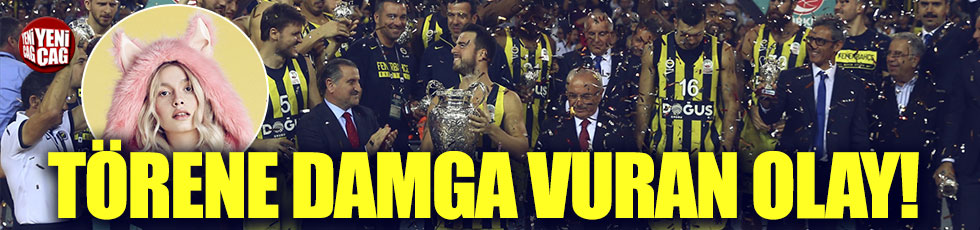 Fenerbahçe'nin şampiyonluk kutlamasına Aleyna Tilki damga vurdu