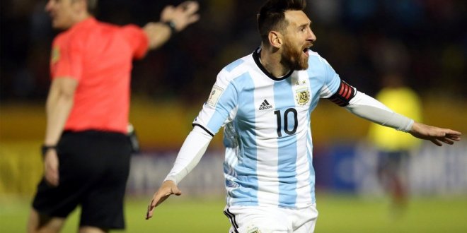 Messi Arjantin'i sırtladı