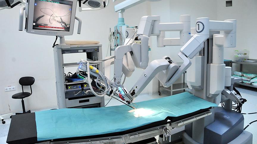 Türkiye robotik cerrahiyle organ naklinde dünya ikincisi