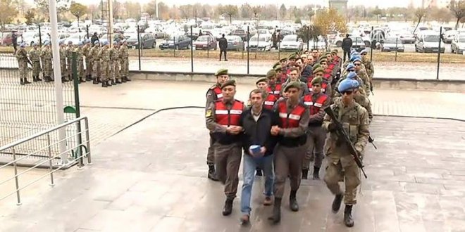 Jandarma Genel Komutanlığı'ndaki darbe girişimi davası başladı