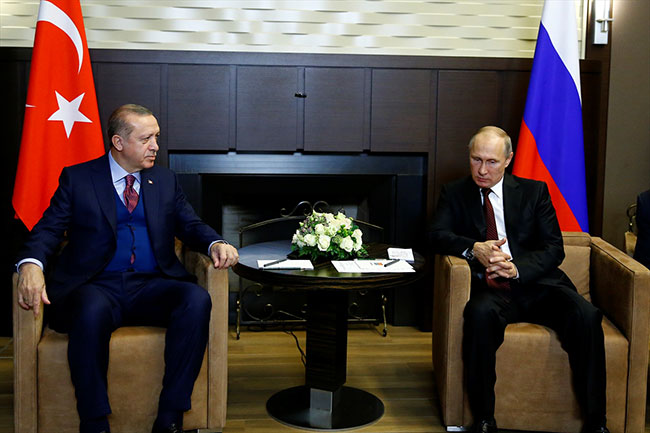 Erdoğan Putin görüşmesi başladı