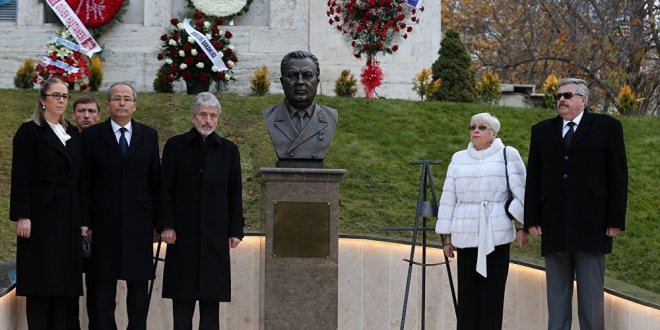 Andrey Karlov anıtı açıldı