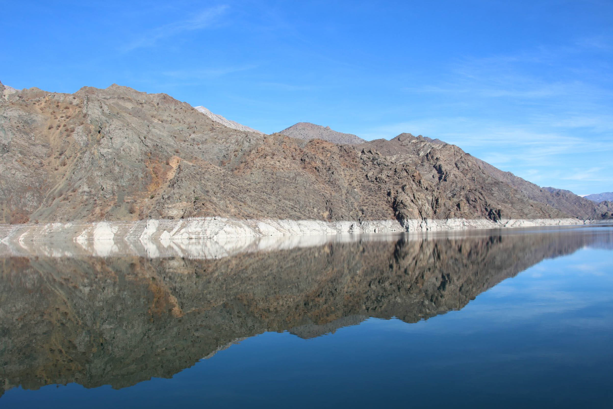 Erzurum'da sular çekilince ortaya çıktı. Görenler şaşırıp baka kaldı - Resim : 5