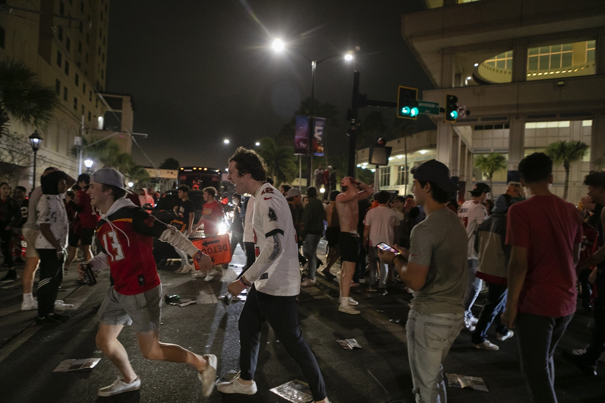 55'inci Super Bowl'da kazanan belli oldu - Resim : 3