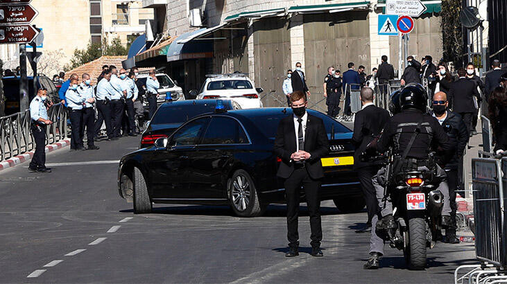 Netanyahu yeniden hakim karşısında - Resim : 1