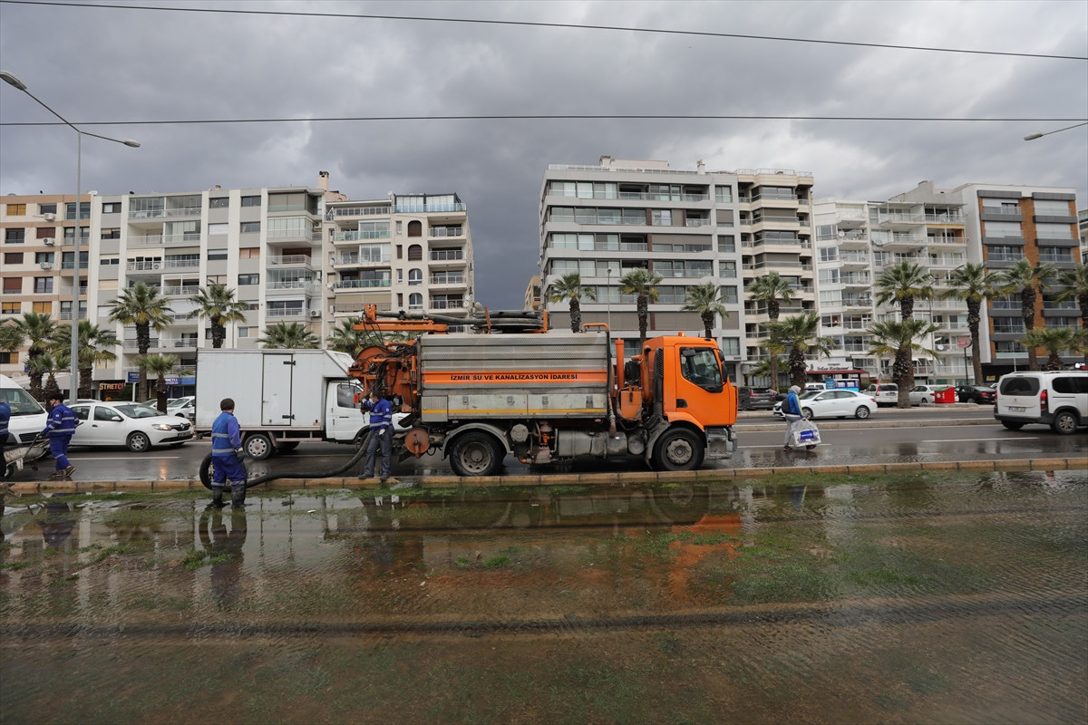 izmir de deniz tasti izmir de deniz tasti