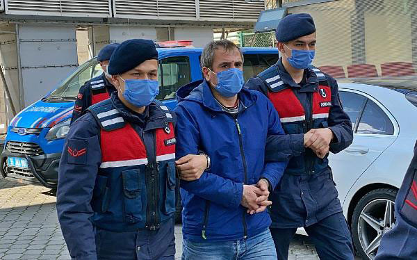 Samsun'da ağabey kardeş tartışması kanlı bitti - Resim : 1