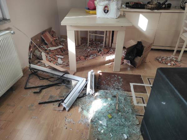 İstanbul'da ölüm kalım anı ses kaydına yansıdı. Camlar tuz buz oldu - Resim : 9