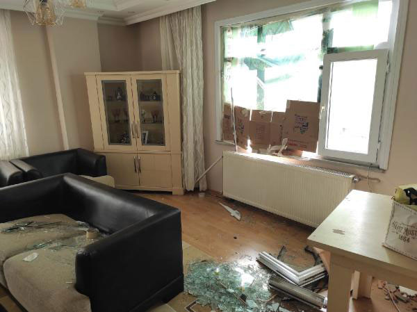 İstanbul'da ölüm kalım anı ses kaydına yansıdı. Camlar tuz buz oldu - Resim : 10