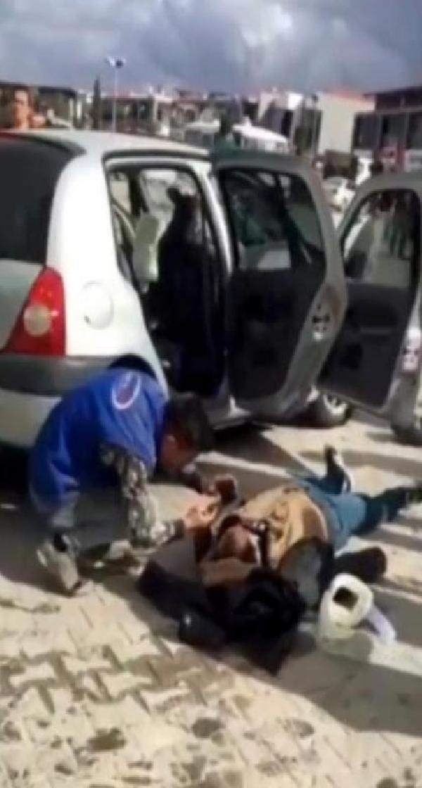 Ters şeritten gelen kamyonet otomobille çarpıştı - Resim : 4