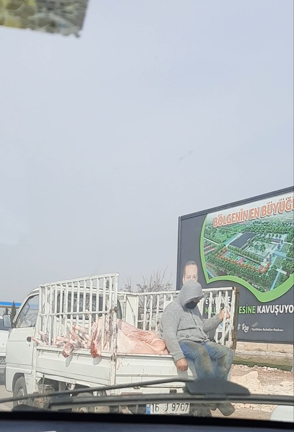 Şanlıurfa'nın göbeğinde et skandalı. Rezilliğin daniskası. Hollanda ineği değilse at eti - Resim : 2