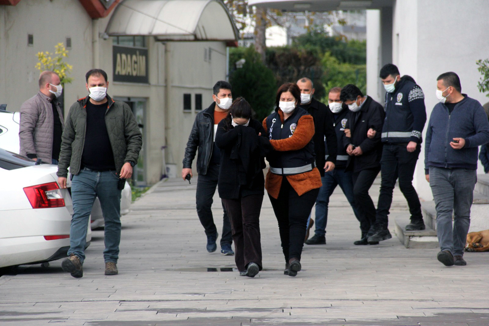 Adana'da şeytani planı polis bozdu. Kocasının cesediyle 3 gün aynı evde yaşadı. Her satırı dehşet dolu - Resim : 4