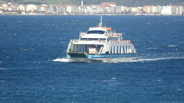 Feribot seferleri iptal edildi (10 Şubat 2021) - Resim : 1