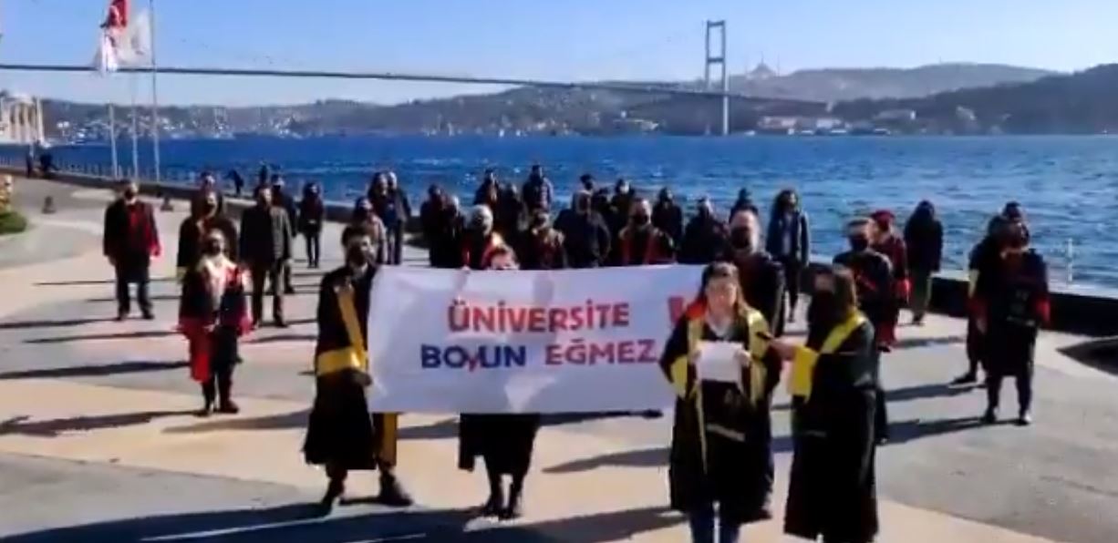 Gs Universitesi Nden Bogazici Ne Destek