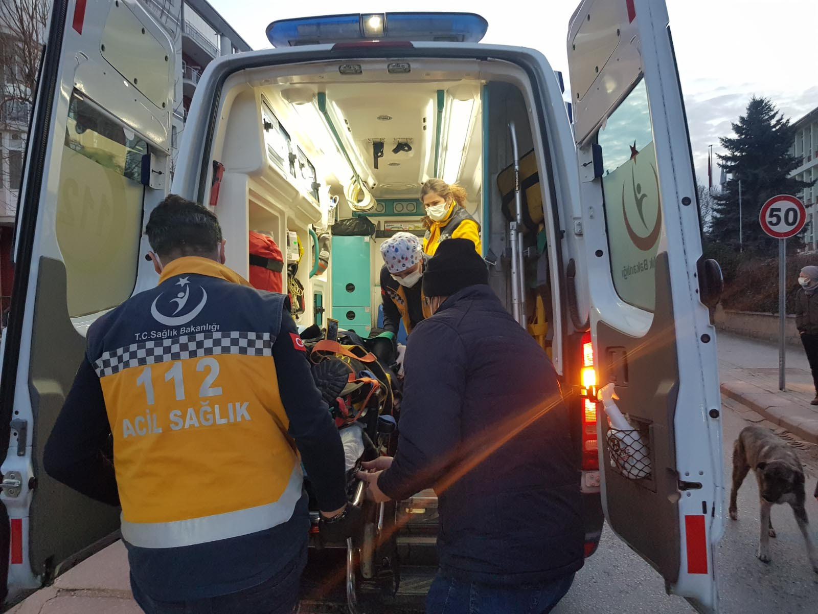 Eskişehir'de kadın kurye kazada yaralandı - Resim : 1