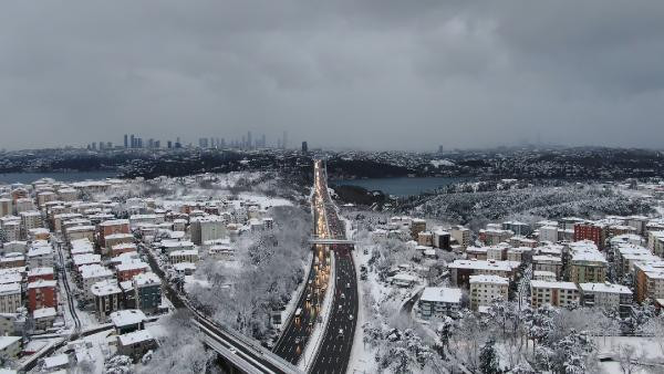 Haftanın ilk gününden şaşırtan trafik görüntüleri - Resim : 3