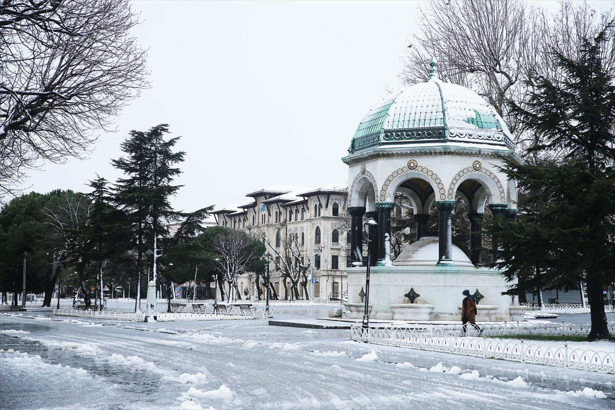 Kara bürünen İstanbul'dan kartpostallık görüntüler - Resim : 6