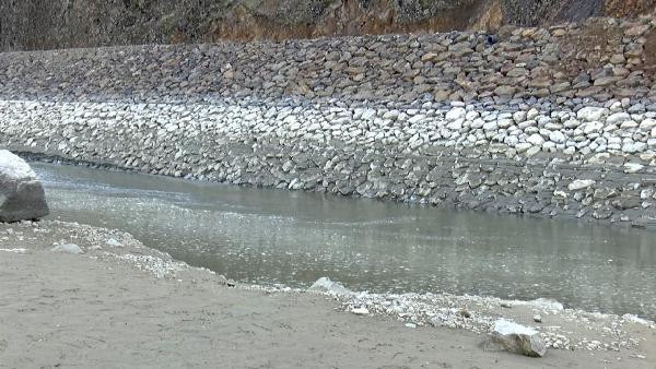 2 yıl sonra ilk kez görüldü. Sular çekilince ortaya çıktı - Resim : 3